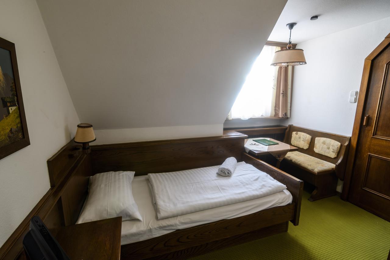 Gasthof Zum Jaegerwirt Hotel Mariazell Bilik gambar